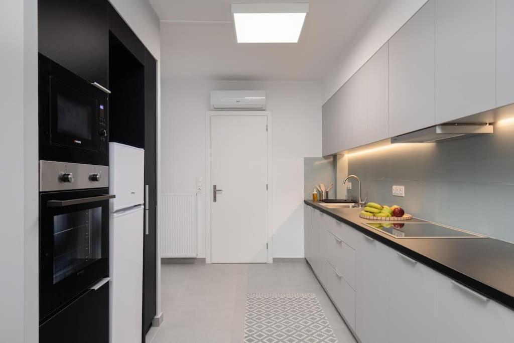 Stylish Studio Downtown Athens Exterior photo